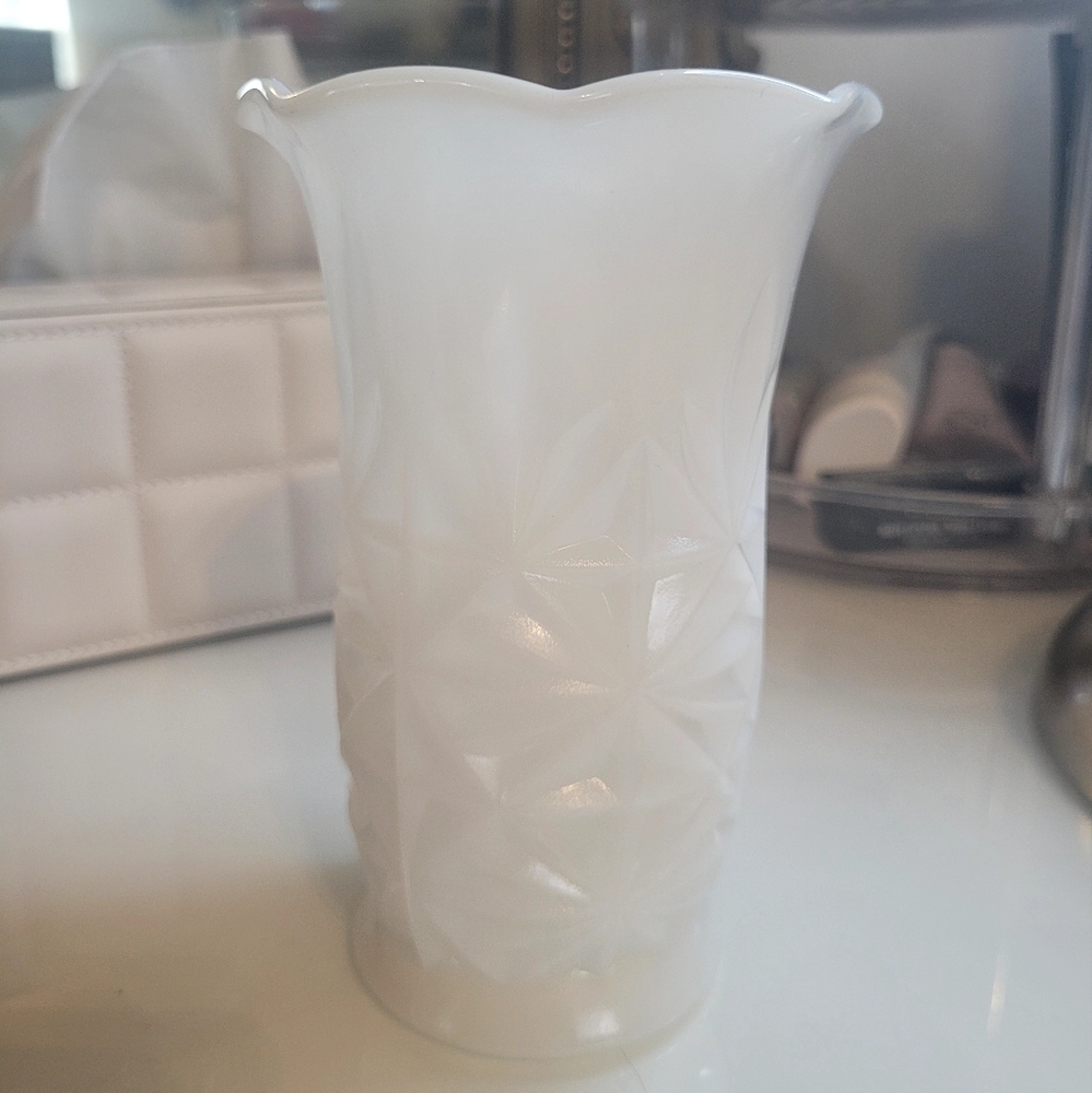 Hazel Atlas Pineapple Vase